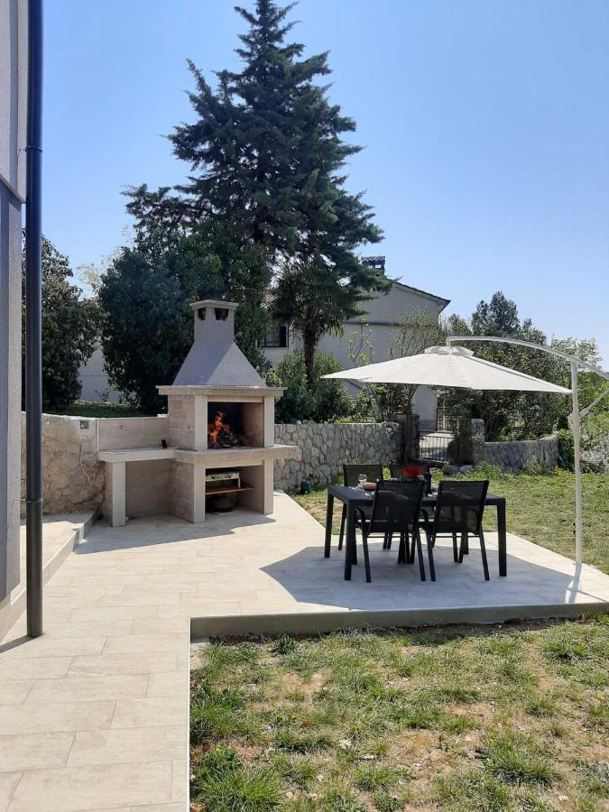 Apartment Natali Brseč Екстериор снимка