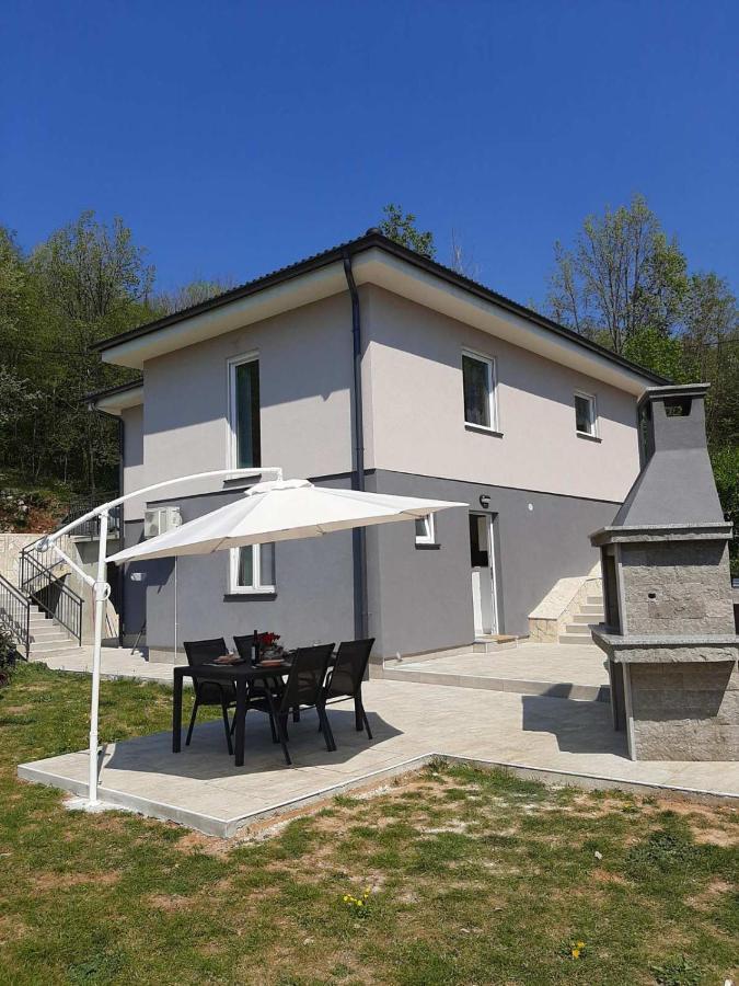 Apartment Natali Brseč Екстериор снимка
