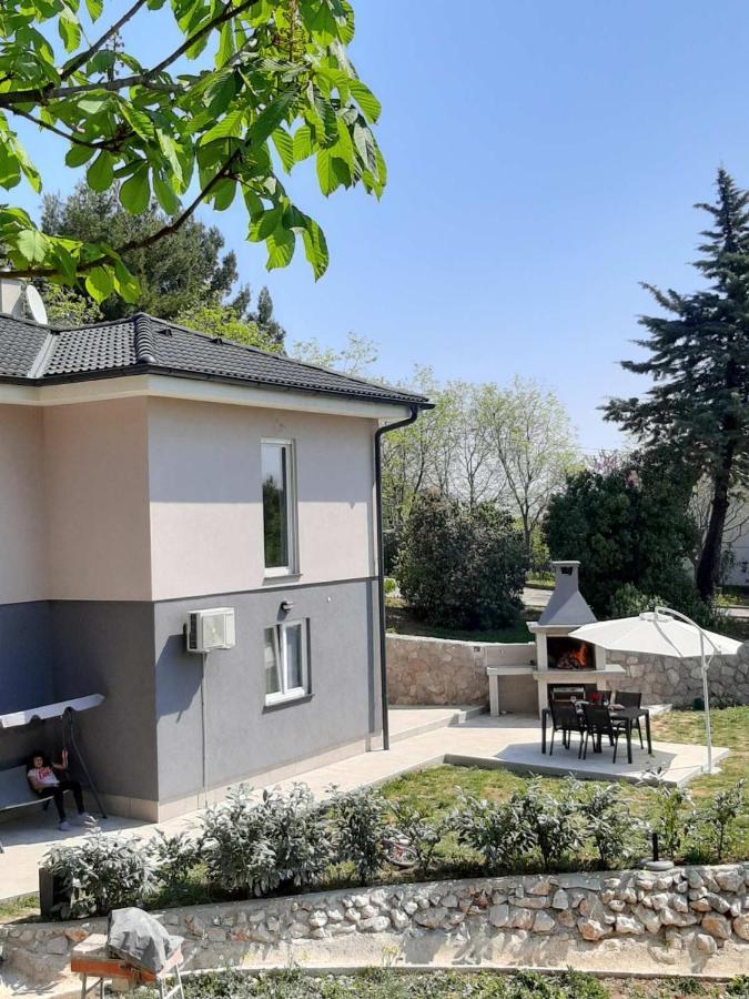 Apartment Natali Brseč Екстериор снимка
