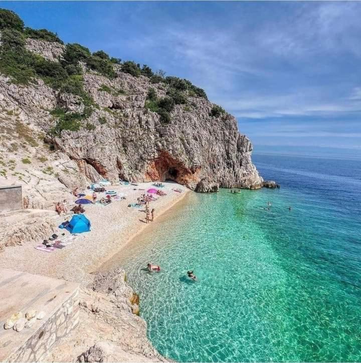 Apartment Natali Brseč Екстериор снимка