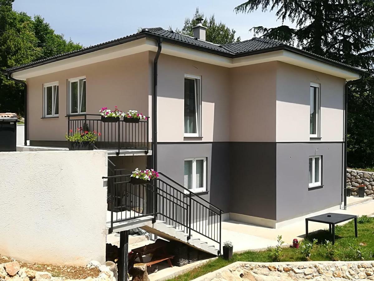 Apartment Natali Brseč Екстериор снимка