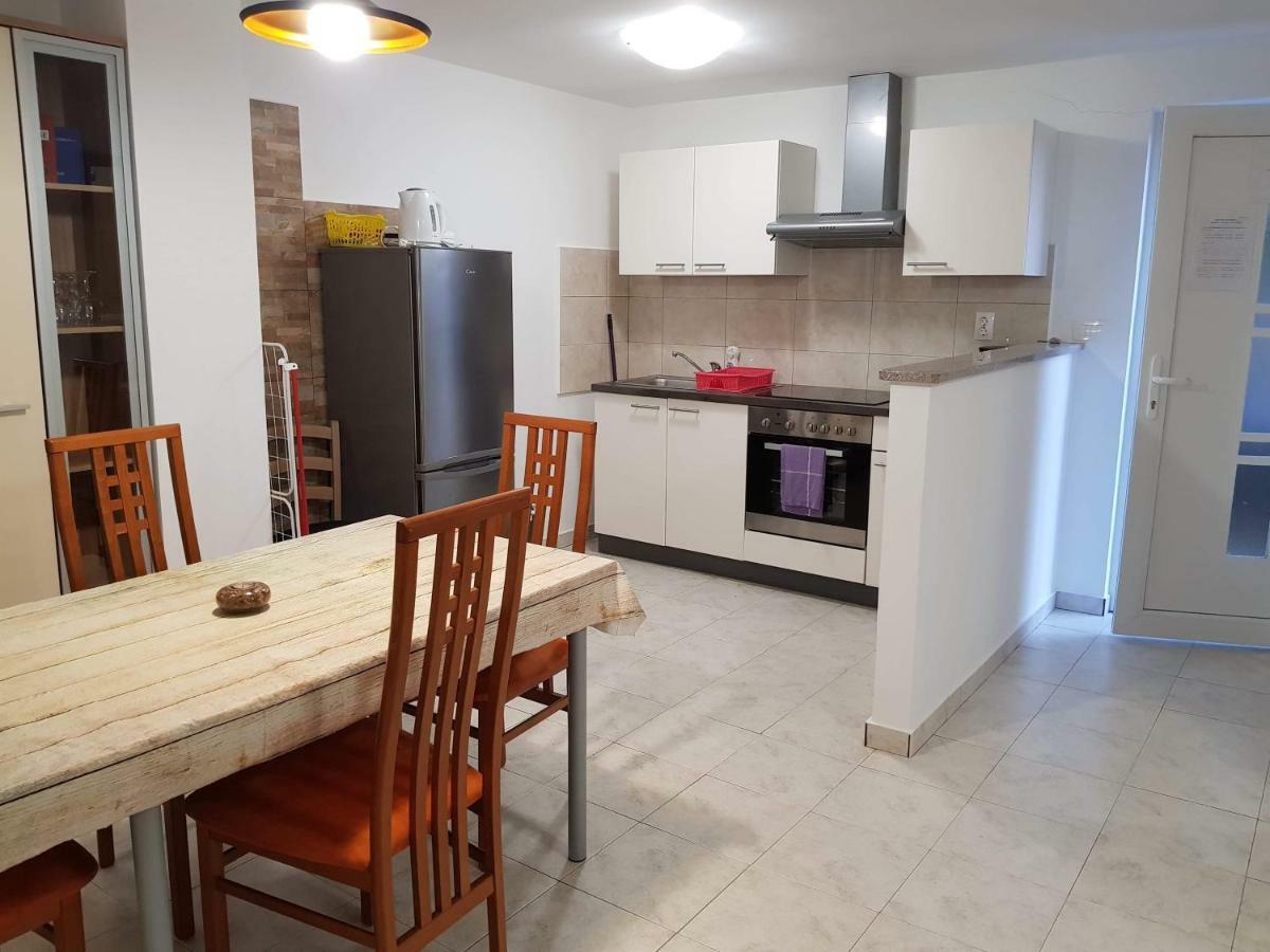 Apartment Natali Brseč Екстериор снимка
