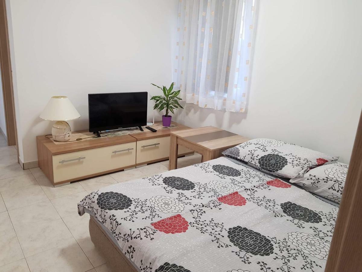 Apartment Natali Brseč Екстериор снимка
