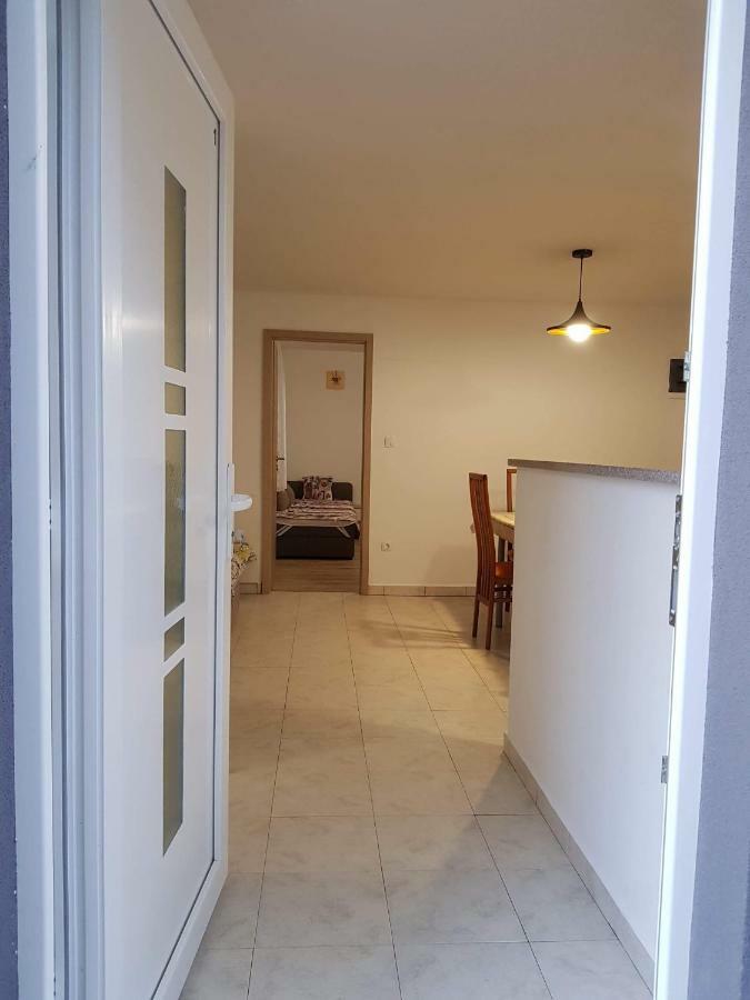 Apartment Natali Brseč Екстериор снимка