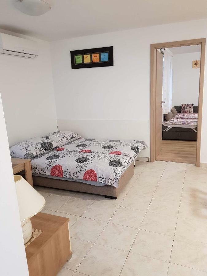 Apartment Natali Brseč Екстериор снимка